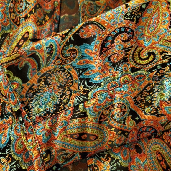 Chico's Copper/Rust Paisley Long Sleeve Shirt/Jacket - Picture 13 of 13